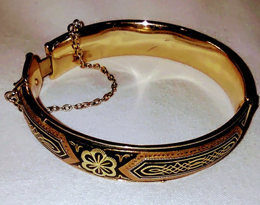 Yellow Gold Filled Bracelet. 8"