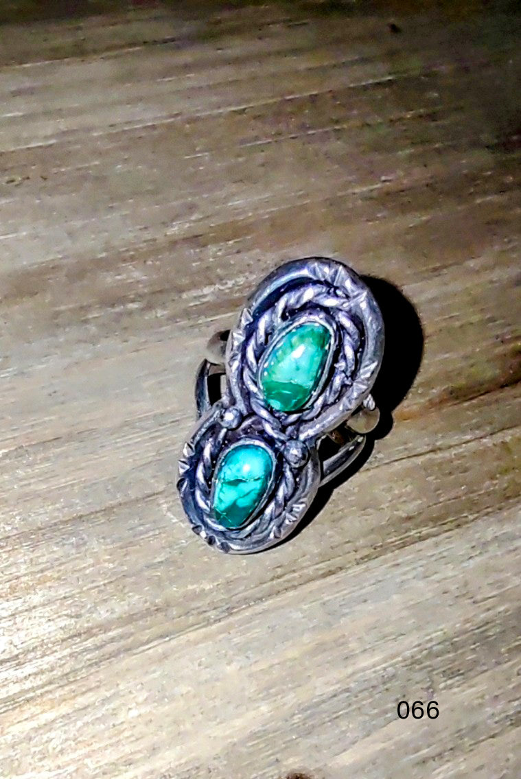 Handcrafted Native American Sterling Silver Ring with Double Green Turquoise Stones sz.6