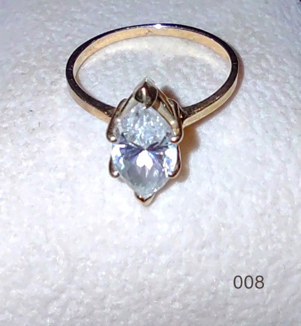 14K Yellow Gold CZ Marquise Solitaire Ring sz.7