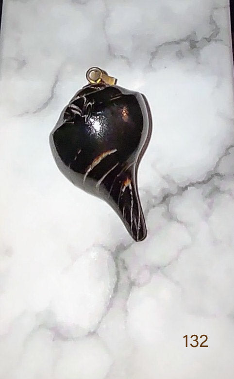 Yellow Gold Filled Black Shell Pendant