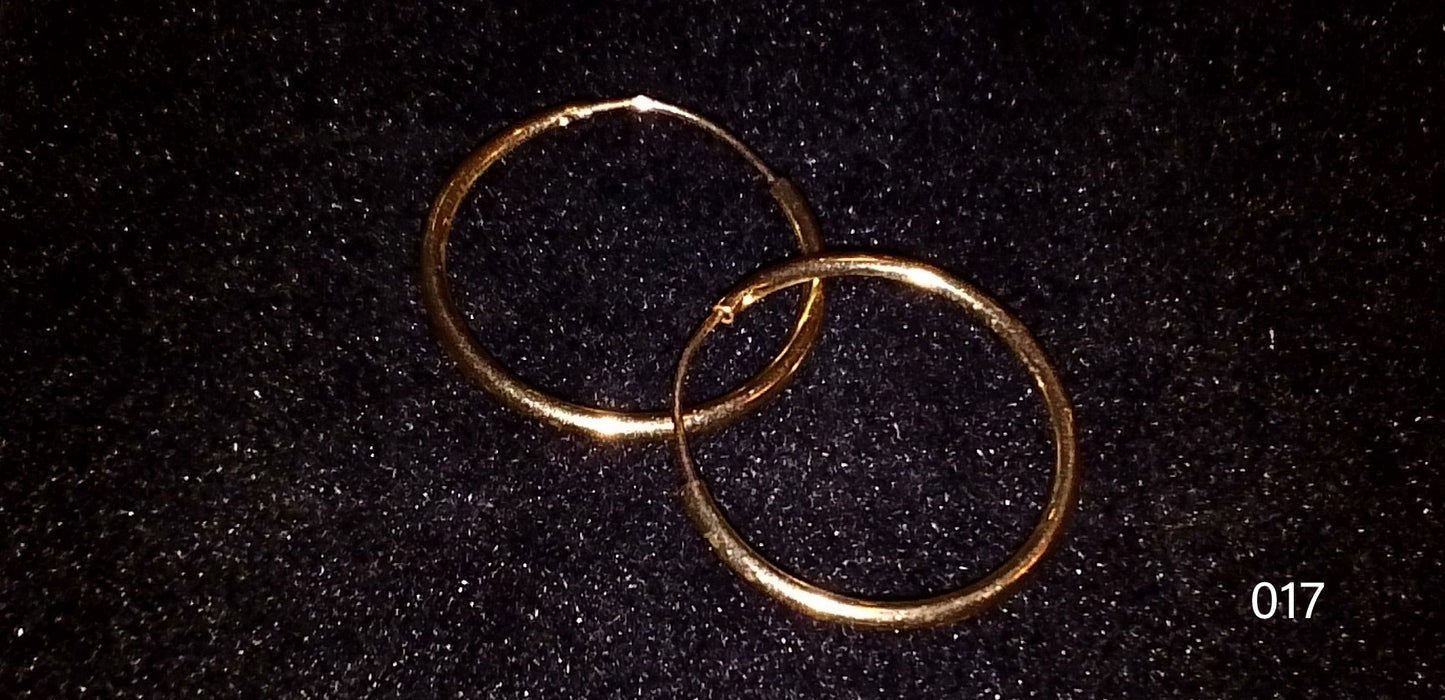 14k Yellow Gold Hoop Earrings