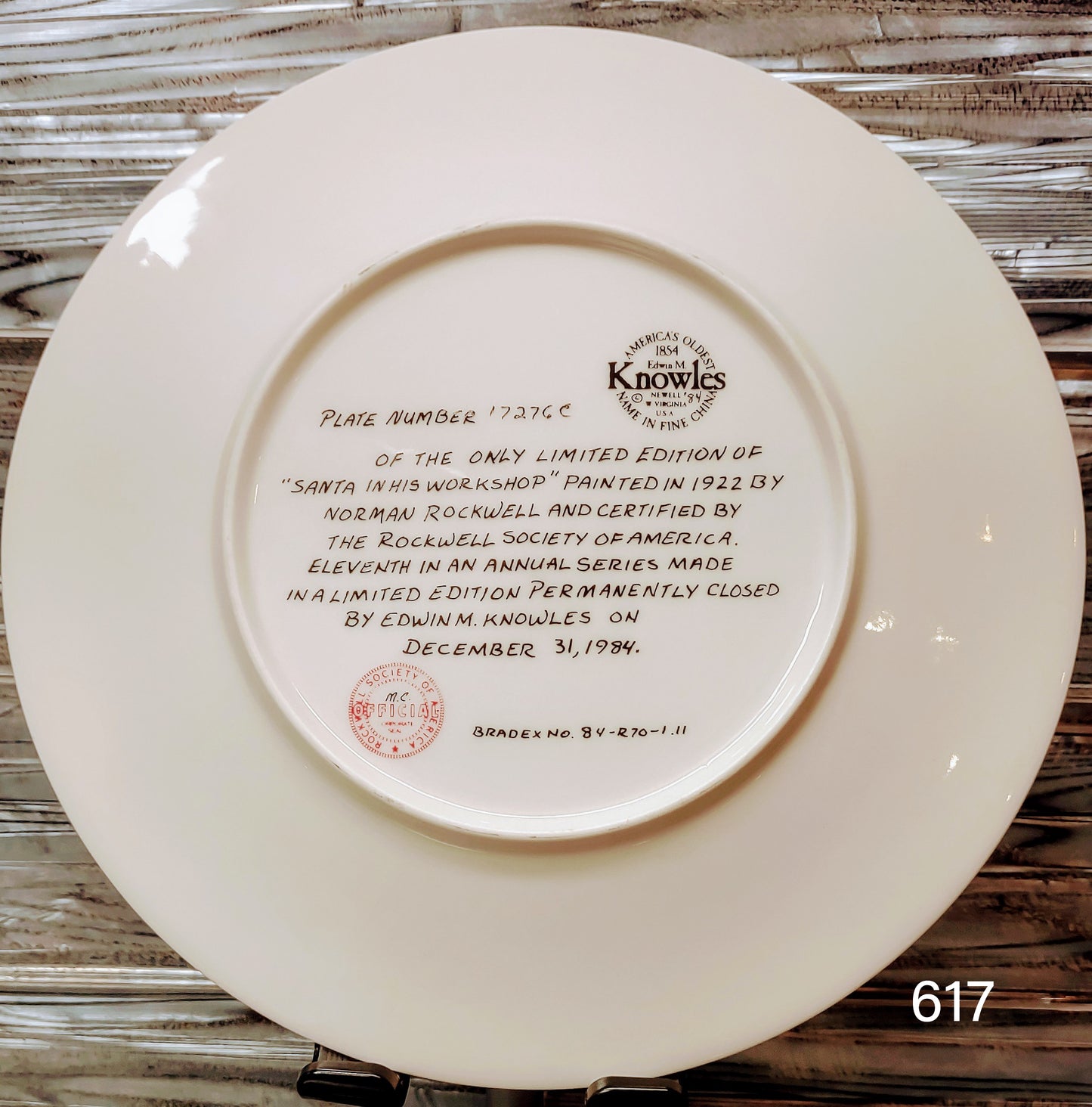 "Santa in His Workshop" Plate – Norman Rockwell Christmas 1984 COA Knowles plate